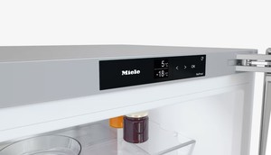 Hladilni-aparati-in-vinske-vitrine/12335890-4