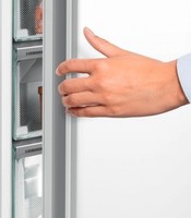 Hladilni-aparati-in-vinske-vitrine/FND7227-LIEBHERR-OMARA-ZAMRZOVALNA_4