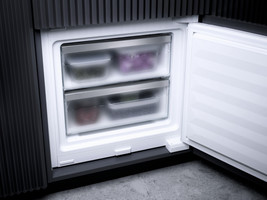 Hladilni-aparati-in-vinske-vitrine/KF7772B-MIELE-HLADILNIK_3