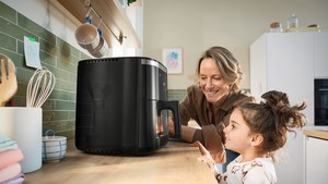 Multipraktiki-kuhinjski-roboti/26123427_BO-AirFryer_Serie6_MAF671B0_PiU_Windowx1800_def-2