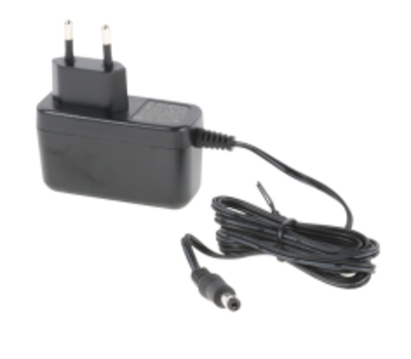 NAPAJALNIK BATERIJSKEGA SESALCA BOSCH  00754639