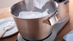 novo-uvozeni-izdelki/21054157_BSH-EN_BO_FP_U11_MUM9YX5S12_General_SecImg-10_plainx1800px_d