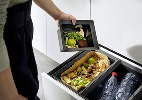 novo-uvozeni-izdelki/Waste_management_BLANCO_FLEXON_II_LowMood_image_3_Web_large